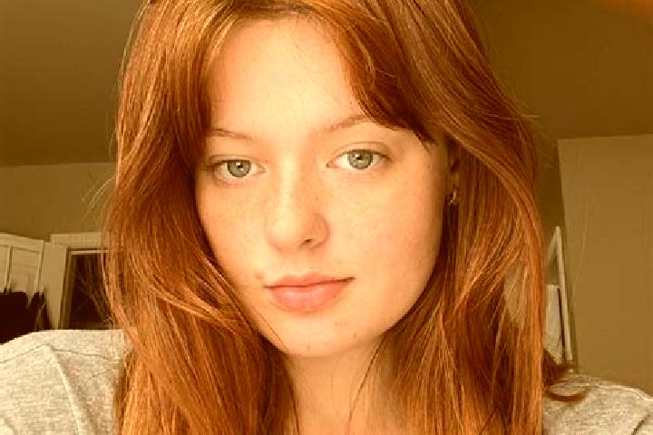Aubrey, 29, a auburn hazel-eyed mixed companion based in Fontanarejo. Offering GFE, Roleplay, CIM, Duos. Available for incall and outcall, day and evening da...