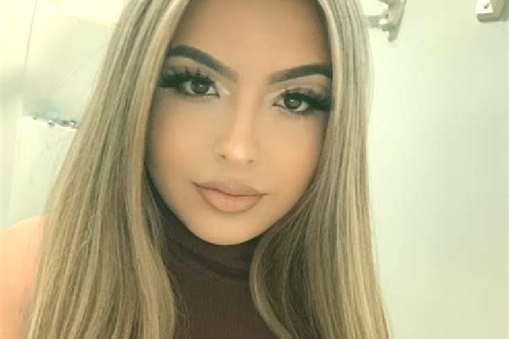 Aubrey, 29, a blonde dark-eyed latina companion based in Arcozelo. Offering Dinner Date, Striptease, Couples. Available for incall and outcall, day and eveni...