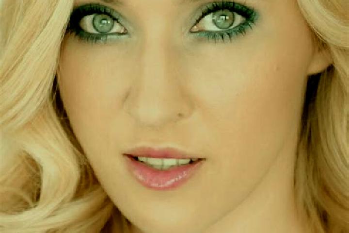 Aubrey, 29, a blonde green-eyed caribbean companion based in Kamburliivka. Offering A-Level, Overnight, GFE, Dinner Date, Roleplay. Available for incall and ...