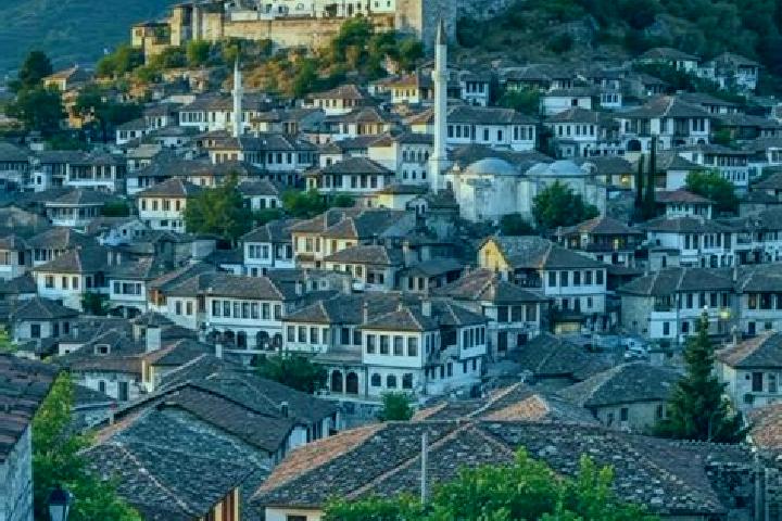 Aubrey, 29 — Escort in Clirim, Albania