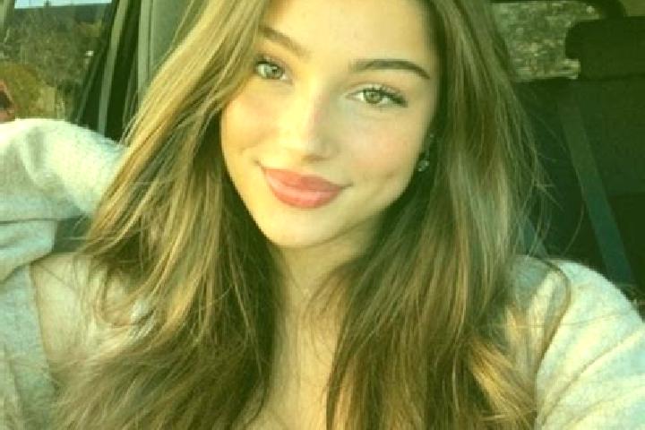 Aubrey, 30, a auburn hazel-eyed latina companion based in La Concepcion de los Banos. Offering Domination, 69, Deep French Kissing, OWO. Available for incall...