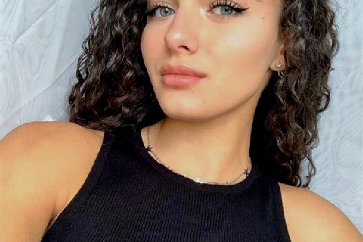 Aubrey, 30, a auburn hazel-eyed mediterranean companion based in San Benedetto dei Marsi. Offering Travel Companion, Deep French Kissing. Available for incal...