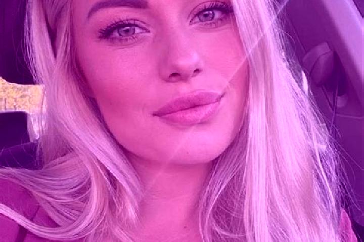Aubrey, 30, a blonde hazel-eyed mixed companion based in Aci Sant Antonio. Offering Couples, Travel Companion, Prostate Massage. Available for incall and out...