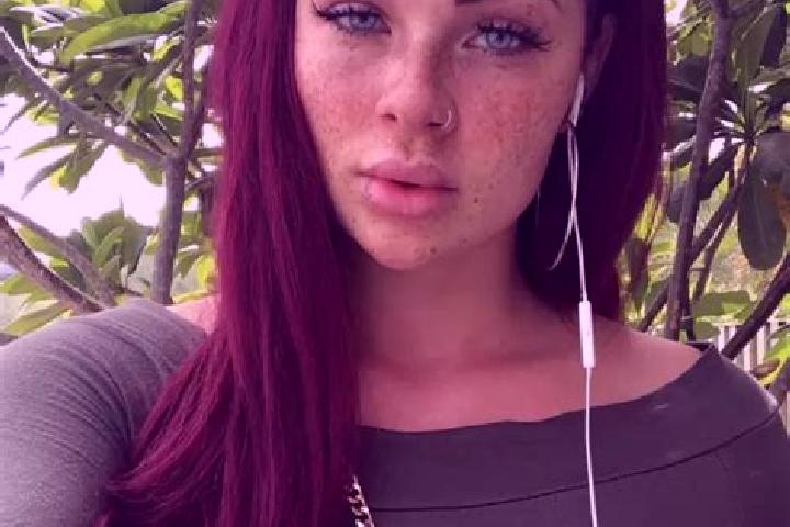 Aubrey, 30, a red green-eyed caribbean companion based in Meslay-du-Maine. Offering Domination, Overnight, Girlfriend Experience, Couples. Available for inca...