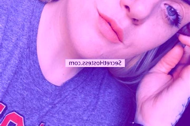 Aubrey, 30 — Escort in Oak Brook, United States