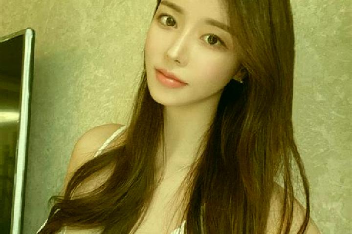 Aubrey, 30 — Escort in Yanrui, China
