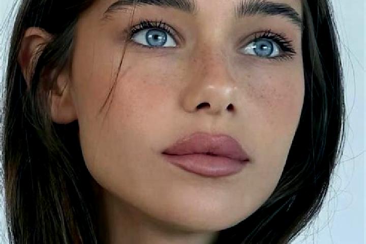 Aubrey, 31, a brunette brown-eyed european companion based in Amurskoye. Offering Striptease, Girlfriend Experience, Overnight, Couples, BDSM. Available for ...