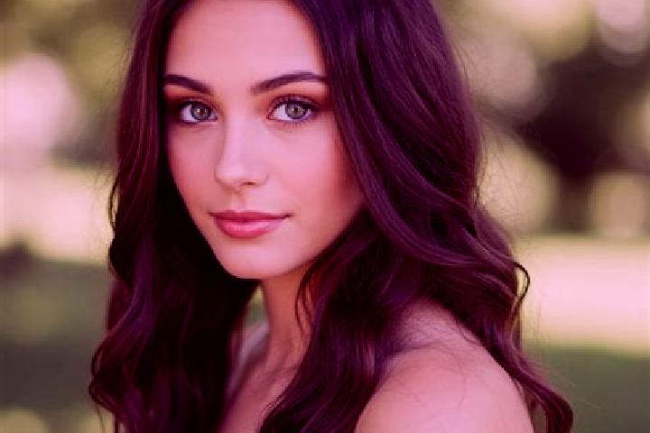 Aubrey, 31, a brunette hazel-eyed caucasian companion based in King Shan Court. Offering Dinner Date, GFE, Massage, 69. Available for incall and outcall, ove...