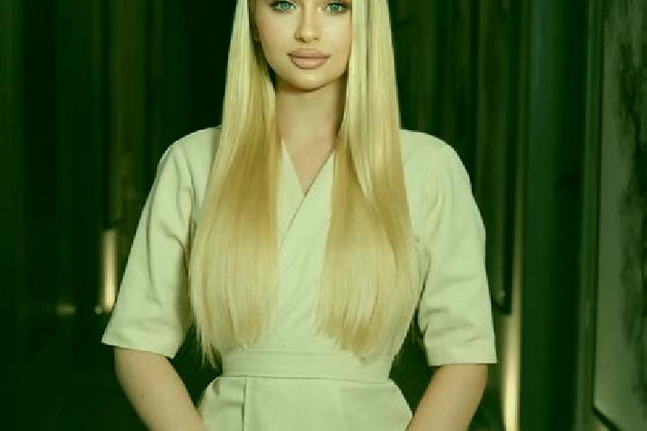 Aubrey, 31, a dark blonde amber-eyed slavic companion based in Bollendorf. Offering Duos, Tantra, Erotic Massage, BDSM. Available for incall and outcall, day...