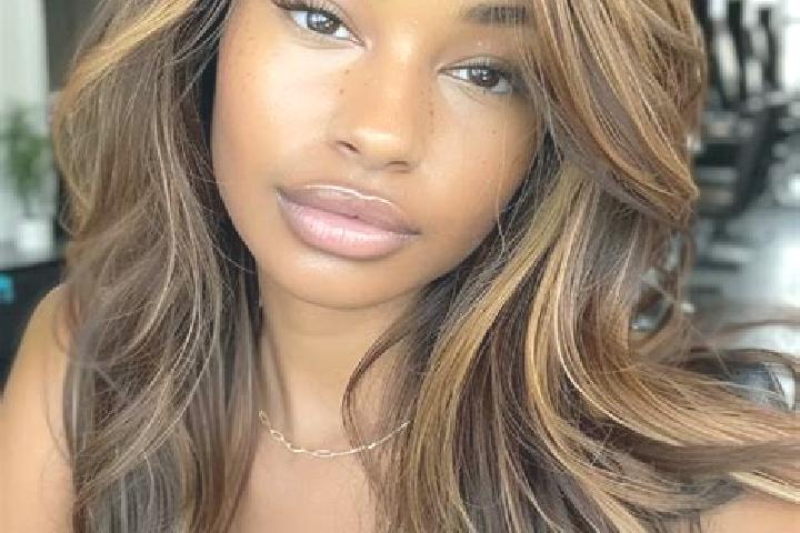 Aubrey, 31, a dark blonde brown-eyed mixed companion based in Chiras. Offering Travel Companion, Massage, A-Level. Available for incall and outcall, overnigh...