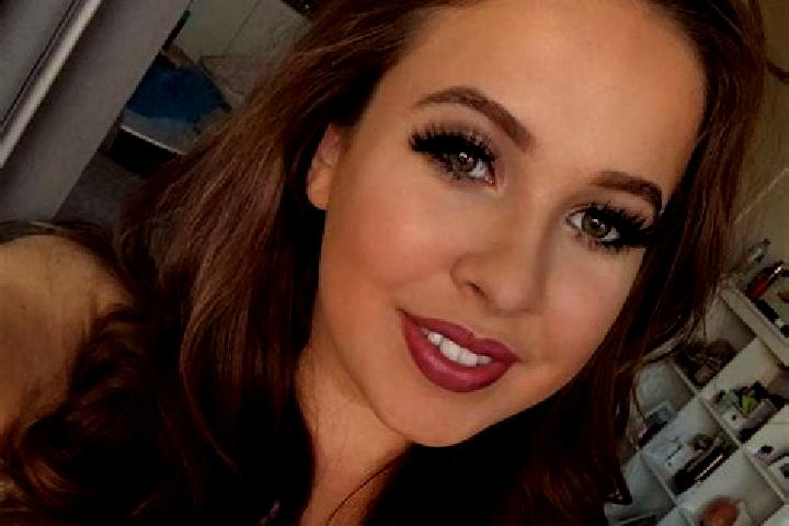 Aubrey, 31, a dark blonde dark-eyed middle eastern companion based in Jaligny-sur-Besbre. Offering Prostate Massage, Duos, Massage, Erotic Massage, Tantra. A...