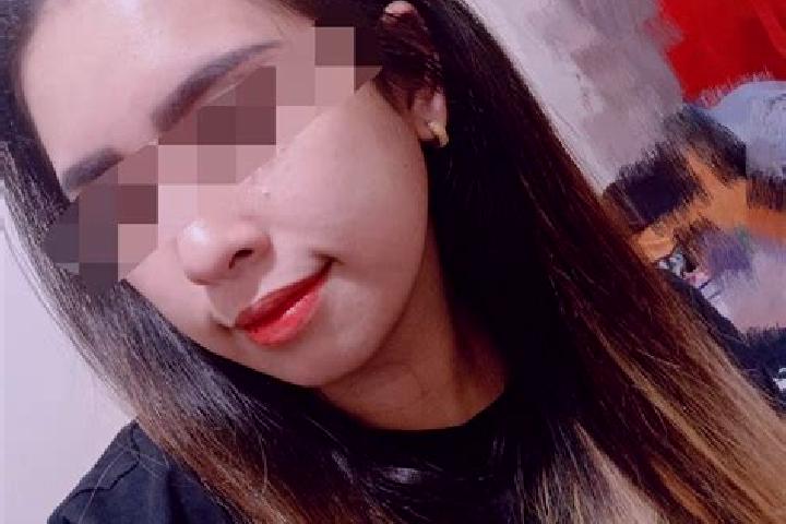 Aubrey, 31, a red dark-eyed mixed companion based in Surhuizum. Offering GFE, BDSM, Tantra, Fetish, Girlfriend Experience. Available for incall and outcall, ...