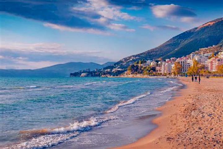 Aubrey, 31 — Escort in Hekal, Albania