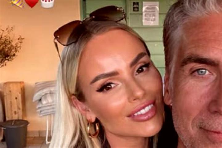 Aubrey, 31 — Escort in Toboly, Ukraine