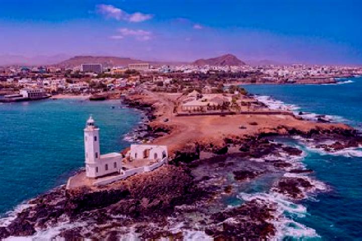 Aubrey, 32 — Escort in Alto Electra, Cape Verde