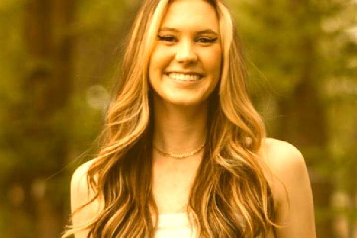 Aubrey, 32 — Escort in Coram, United States