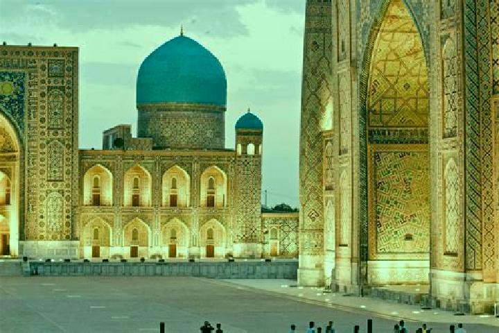 Aubrey, 32 — Escort in Kuyganyor, Uzbekistan