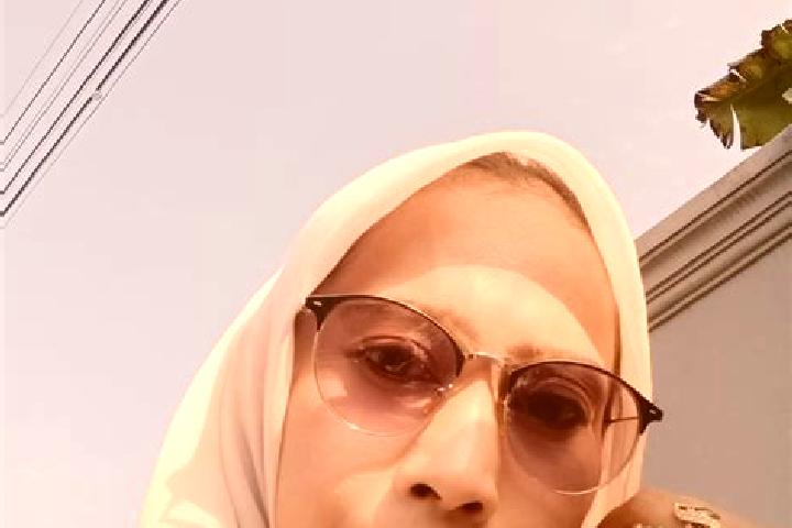 Aubrey, 32 — Escort in Maniis, Indonesia