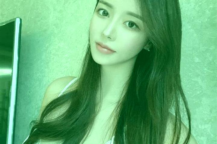 Aubrey, 32 — Escort in Manjiang, China