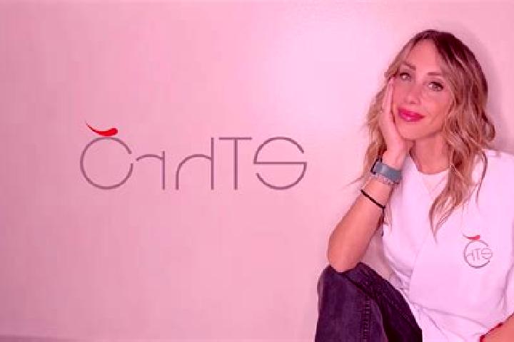 Aubrey, 32 — Escort in Nembro, Italy