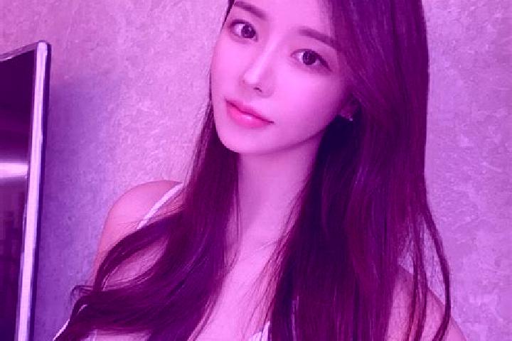 Aubrey, 32 — Escort in Siyeke, China