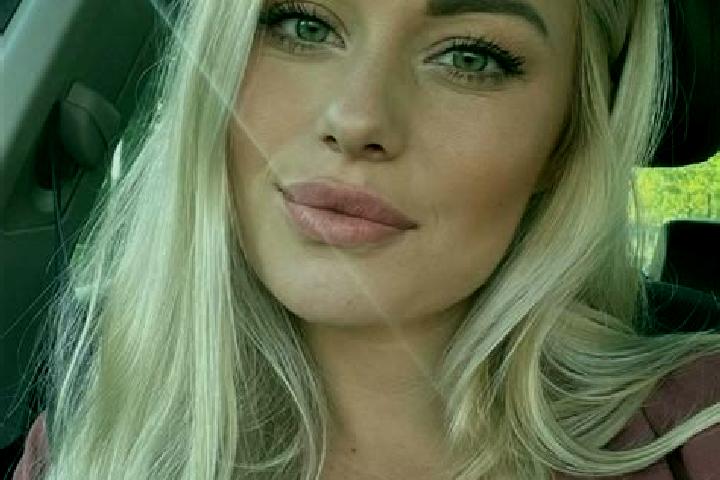 Aubrey, 33, a blonde hazel-eyed mixed companion based in Lozovo. Offering Party Girl, Duos, Girlfriend Experience, Travel Companion, Tantra. Available for in...