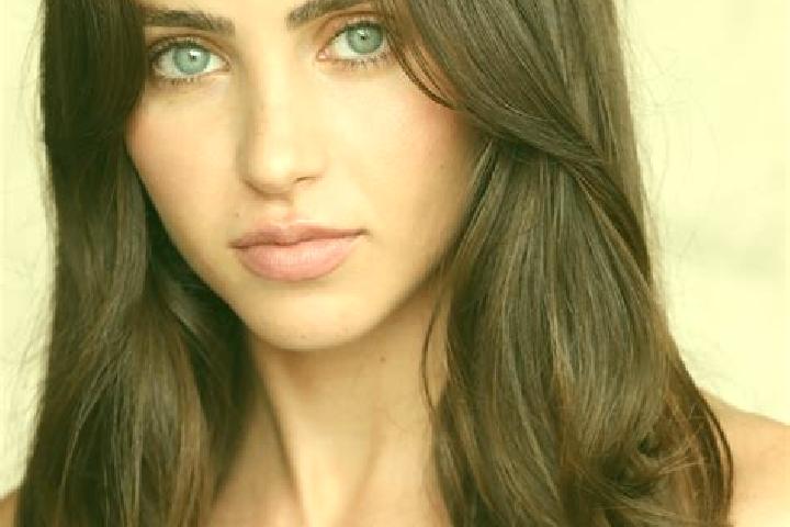 Aubrey, 33, a chestnut brown-eyed mixed companion based in Karpero. Offering Domination, Overnight, CIM, BDSM, Travel Companion. Available for incall and out...