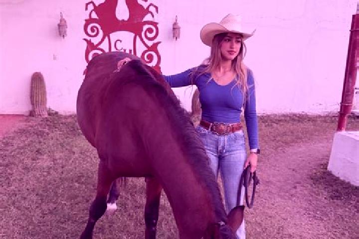 Aubrey, 33 — Escort in Cienega y Mancilla, Mexico