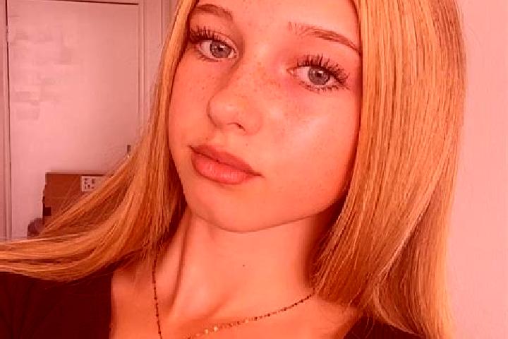 Aubrey, 33 — Escort in Luella, United States