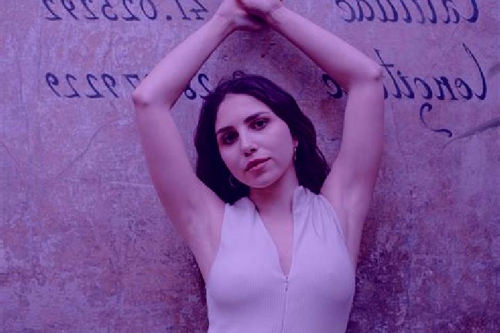 Aubrey, 33 — Escort in Madonna del Piano, Italy