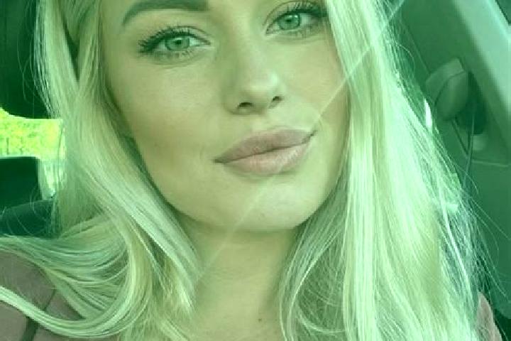 Aubrey, 34, a blonde hazel-eyed european companion based in Hackney. Offering Deep French Kissing, Duos, Erotic Massage, Dinner Date. Available for incall an...