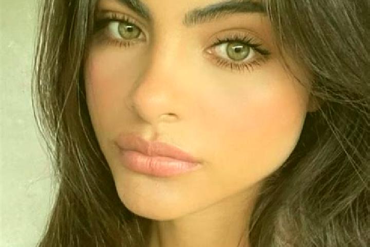 Aubrey, 34, a brunette green-eyed caucasian companion based in Tarata. Offering Fetish, Couples, Tantra, Prostate Massage, Deep French Kissing. Available for...