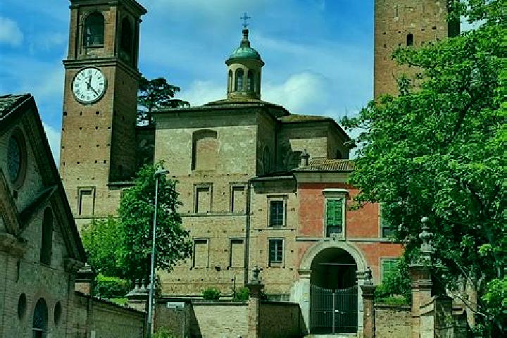 Aubrey, 34 — Escort in Castelnuovo Fogliani, Italy