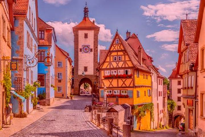 Aubrey, 34 — Escort in Gundelsheim, Germany