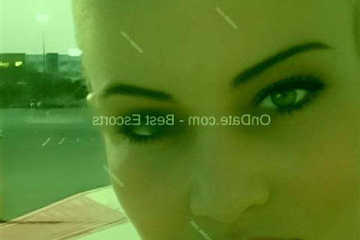 Aubrey, 34 — Escort in Hueseyinler, Turkey