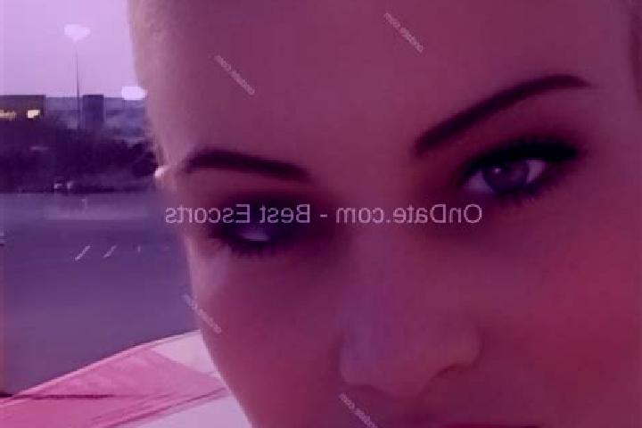 Aubrey, 34 — Escort in Huishangang, China