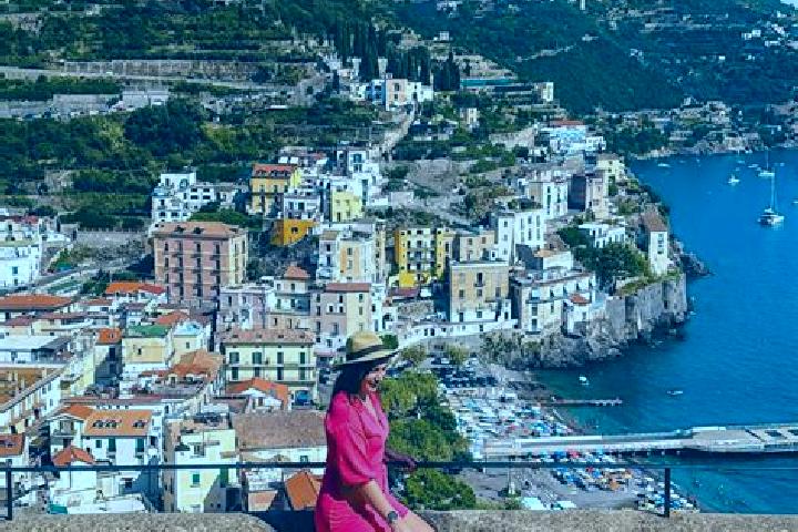 Aubrey, 34 — Escort in Minori, Italy