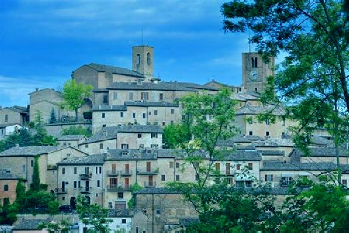 Aubrey, 34 — Escort in Montedinove, Italy