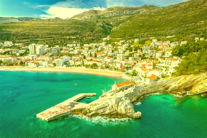 Aubrey, 34 — Escort in Petrovac, Serbia