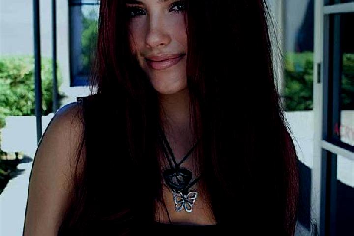 Aubrey, 35, a auburn brown-eyed caribbean companion based in Paulesti. Offering Couples, Deep French Kissing, Dinner Date, GFE. Available for incall and outc...