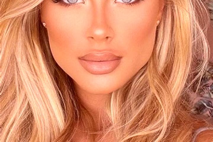 Aubrey, 35, a blonde blue-eyed latina companion based in Waikiwi. Offering Fetish, Roleplay, Travel Companion, Party Girl, OWO. Available for incall and outc...
