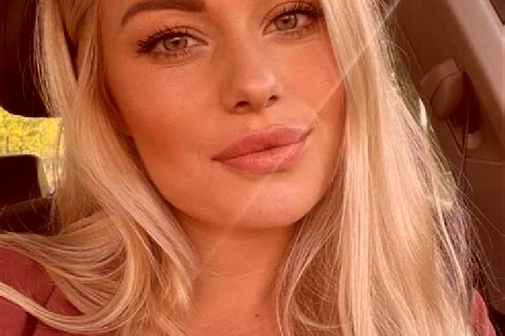 Aubrey, 35, a blonde hazel-eyed mediterranean companion based in Backnang. Offering Prostate Massage, GFE. Available for incall and outcall, overnight bookin...