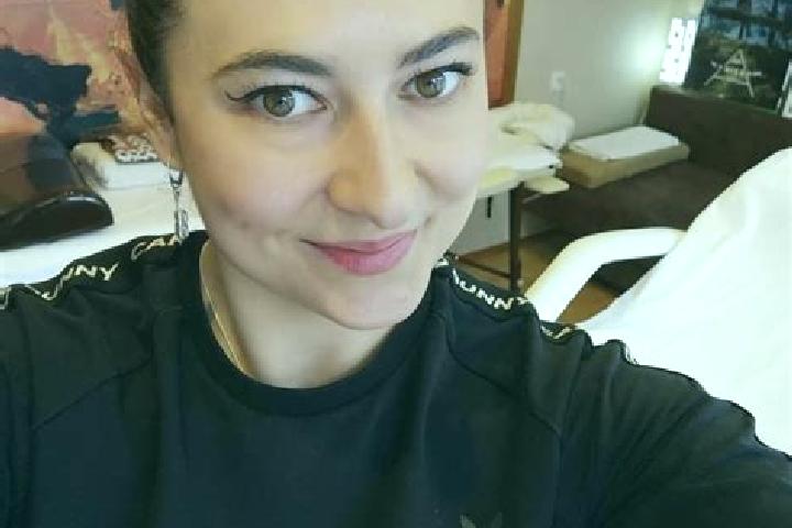 Aubrey, 35, a brunette dark-eyed slavic companion based in San Sebastian de Mariquita. Offering Massage, Fetish, Party Girl, Duos, Erotic Massage. Available ...