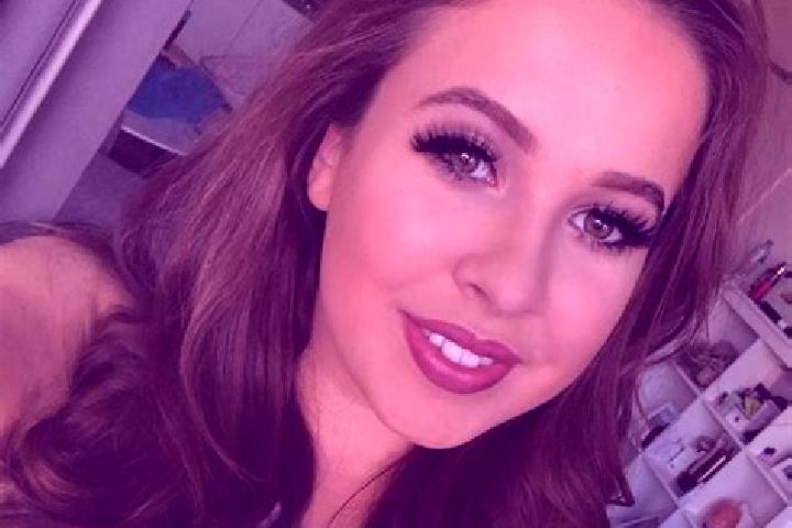 Aubrey, 35, a brunette grey-eyed european companion based in Tenancingo de Degollado. Offering GFE, Duos, Travel Companion, OWO. Available for incall and out...