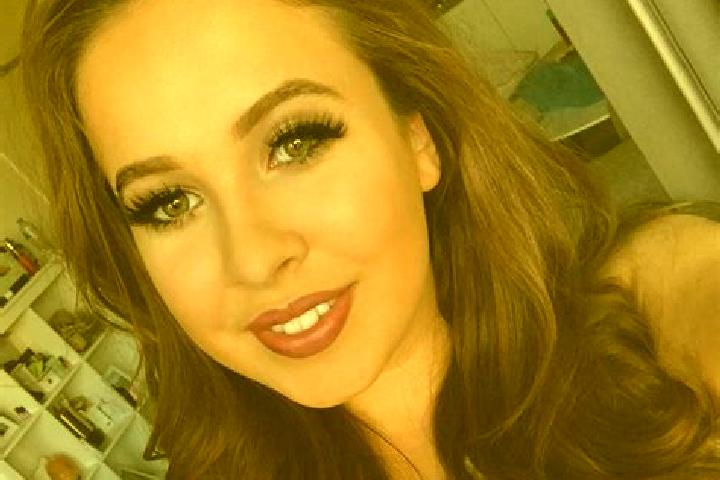 Aubrey, 35, a red dark-eyed european companion based in Tambana. Offering Duos, Striptease, Tantra, Girlfriend Experience, Party Girl. Available for incall a...