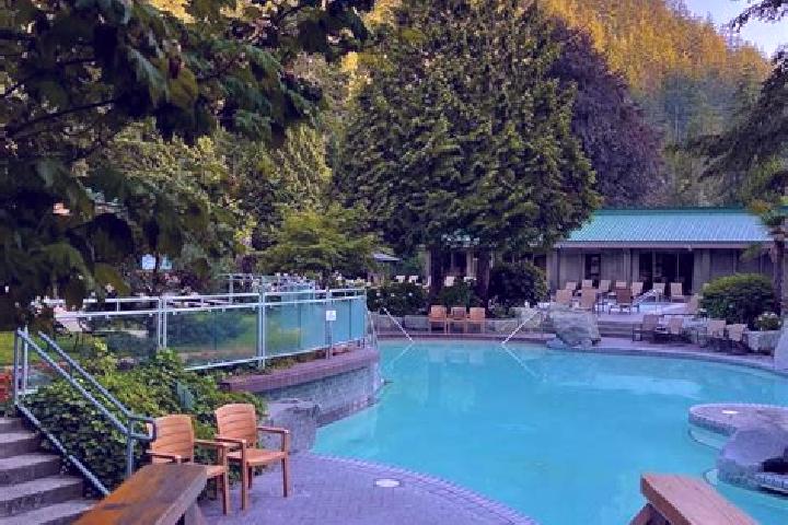 Aubrey, 35 — Escort in Harrison Hot Springs, Canada