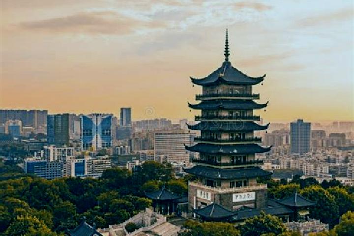 Aubrey, 35 — Escort in Qiandeng, China