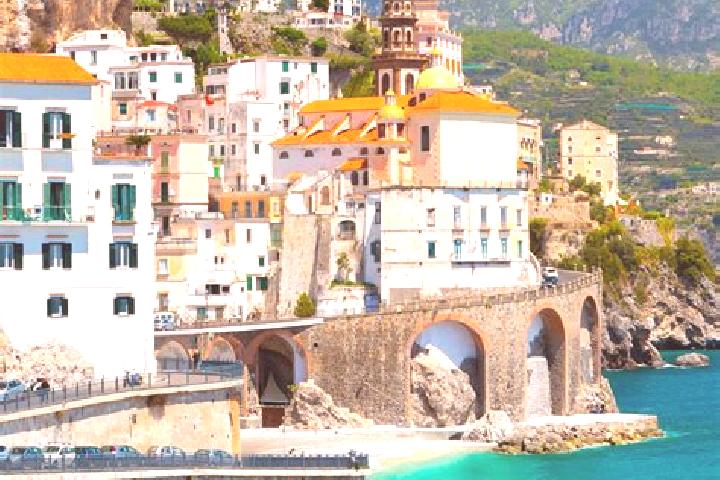 Aubrey, 35 — Escort in Samatzai, Italy