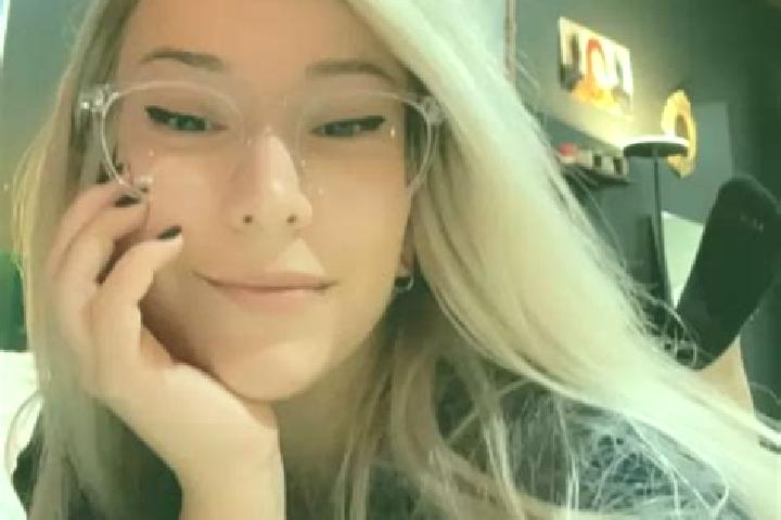 Aubrey, 36, a blonde grey-eyed mediterranean companion based in Santa Ana Xalmimilulco. Offering OWO, Roleplay, Domination, Duos. Available for incall and ou...