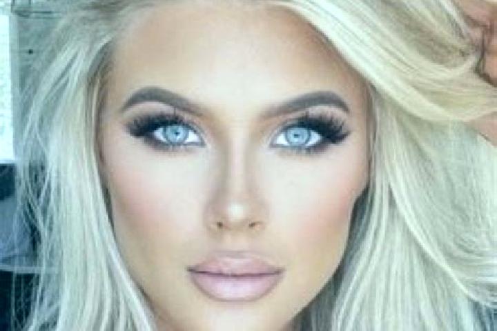 Aubrey, 36, a platinum blonde hazel-eyed caucasian companion based in Pulgaon. Offering 69, Overnight, Roleplay. Available for incall and outcall, overnight ...